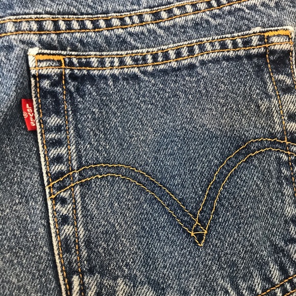 Levis 550 Cut-Off Jean Shorts Hi Waist Plus sz 16 - Picture 3 of 6